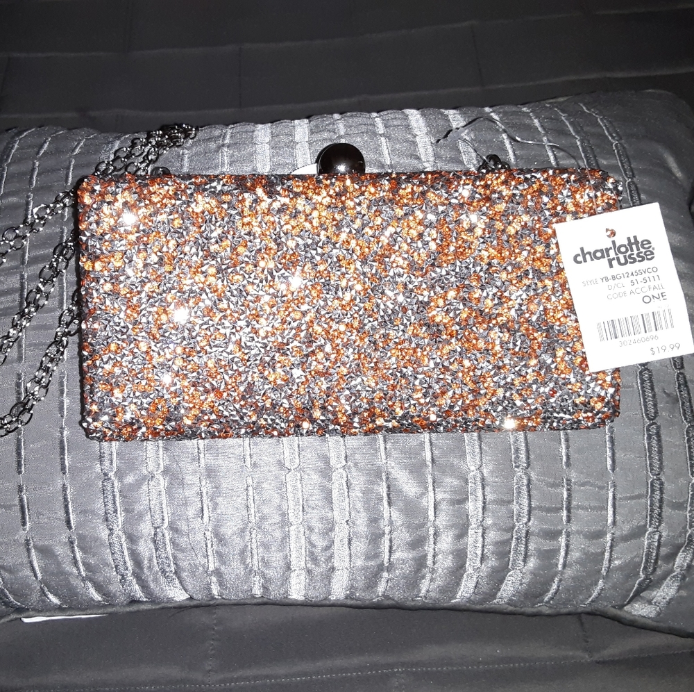 Purse - Picture 2 of 2